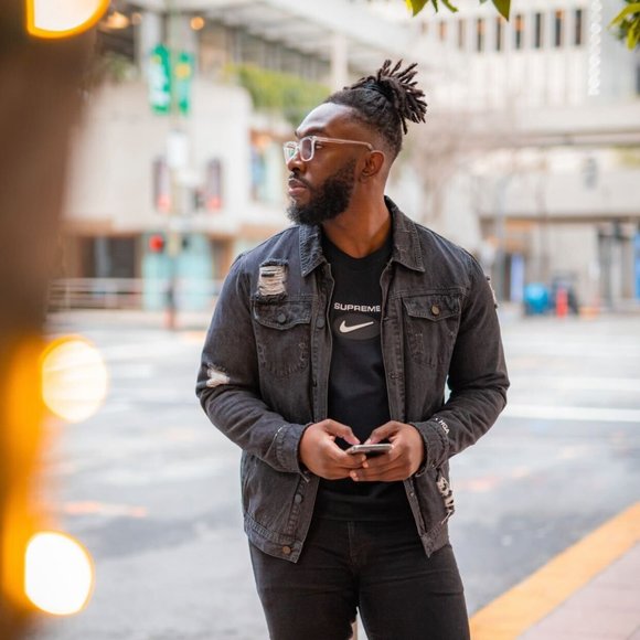 Meet your Posher, Aaron - Picture 1 of 1